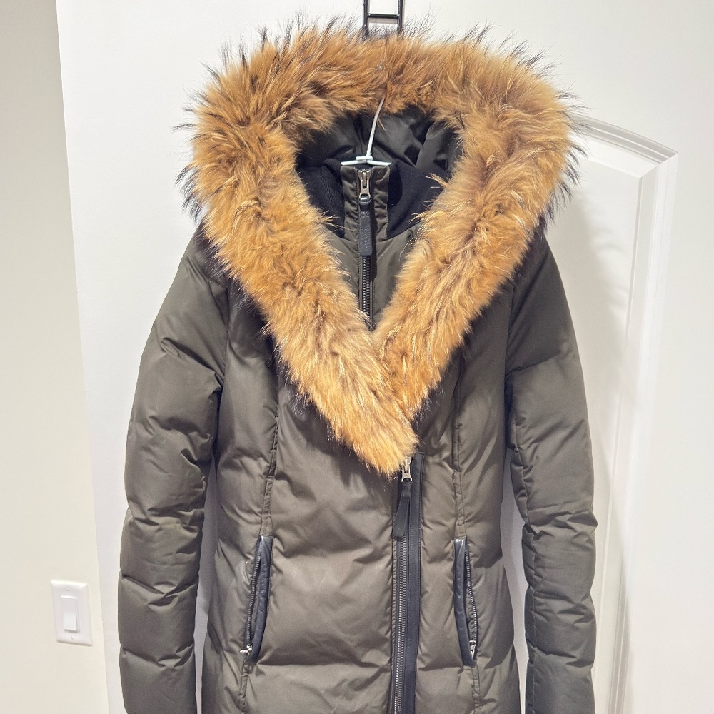 Mackage Olive puffer coat Size Small